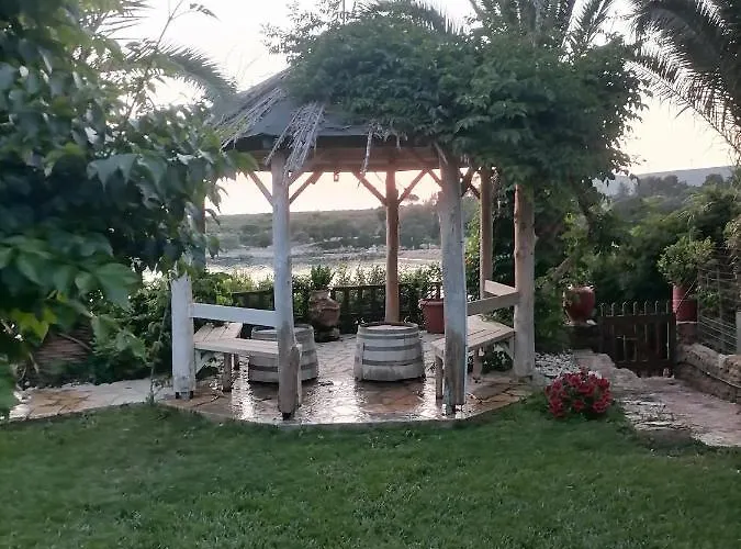 Dionisis Apartament *