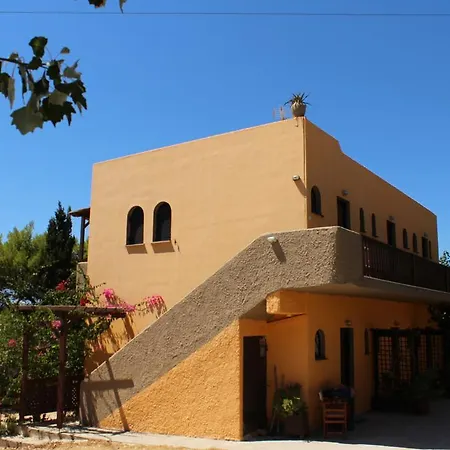 Dionisis Appartement *